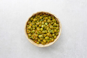 Greennut roasted salted, green peas
