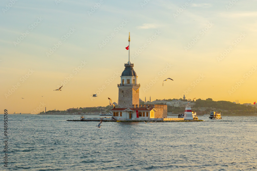Wall mural maiden's tower aka kiz kulesi view at sunset. visit istanbul background