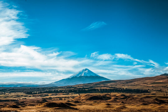 Volc&aacute;n Cotop&aacute;xi. Ecuador
