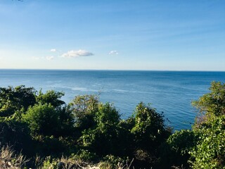 Obraz premium very distant view of the southern Connecticut shoreline from the northern Long Island shoreline