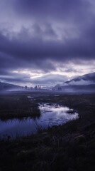 Obraz premium Cloudy twilight over a moor