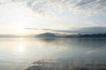 Fototapeta premium 美しい朝の十和田湖