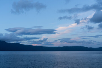 夕方の十和田湖