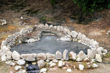 Quellen mit schwefelhaltigem Wasser bei Furnas auf den Azoern