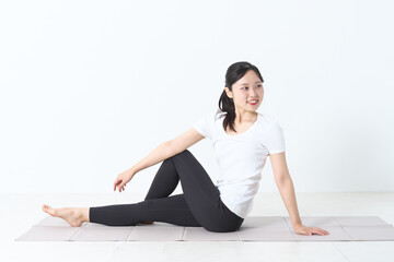 Obraz premium ストレッチをしている女性