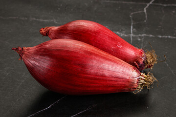 Violet raw onion for cooking