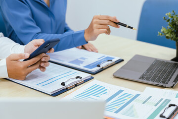 Diverse teams collaborate and experts drive growth through creative design, analytics and strategic networks, fostering career and company success.