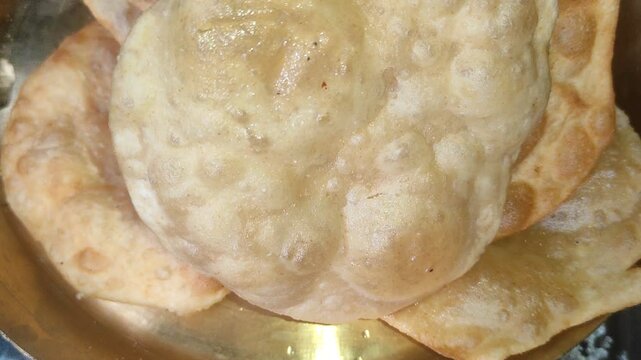 How to Make Perfectly Puffed Puri/Luchi. 