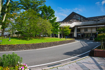 有名な観光地・軽井沢駅北口周辺の風景