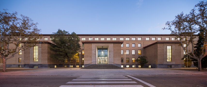 Majestic university building at dusk with modern design