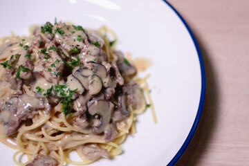 Mushroom spaghetti pasta and white cream sauce