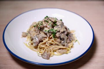 Mushroom spaghetti pasta and white cream sauce