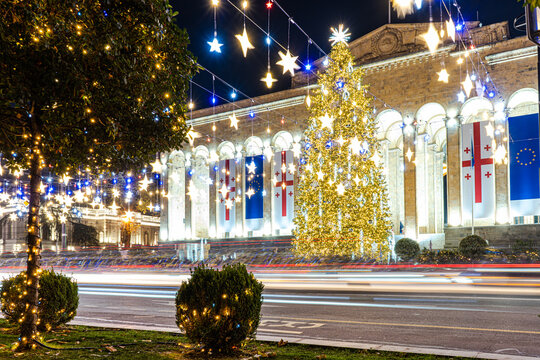 Christmas lights and architecture in Tbilisi
