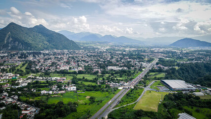 Aerial Dron View, desde veracruz, montañas hermosa vista mexicana. Mexico