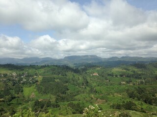 Amazing Sceneries with Pretty Mountains