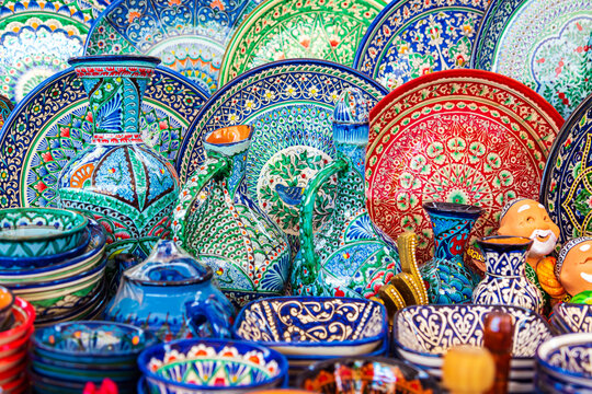 Multicolored ceramic dishes with oriental ornaments at the Siab Bazaar.