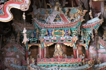 Gilded sculptures & painted statues art of the Ming and Qing Dynasties in Minor Western Heaven...