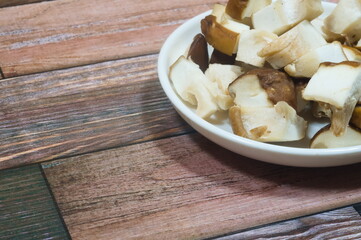 カットした椎茸