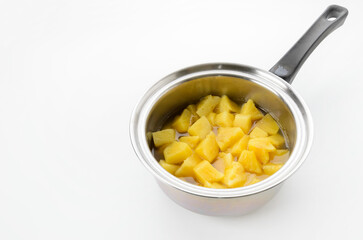 パイナップルの砂糖煮