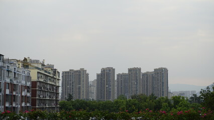 Obraz premium Lishui Skyline landscape with chinese buildings in the china cityscape and the grey sky