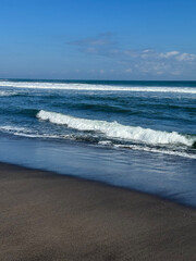 Obraz premium beachscape with wave