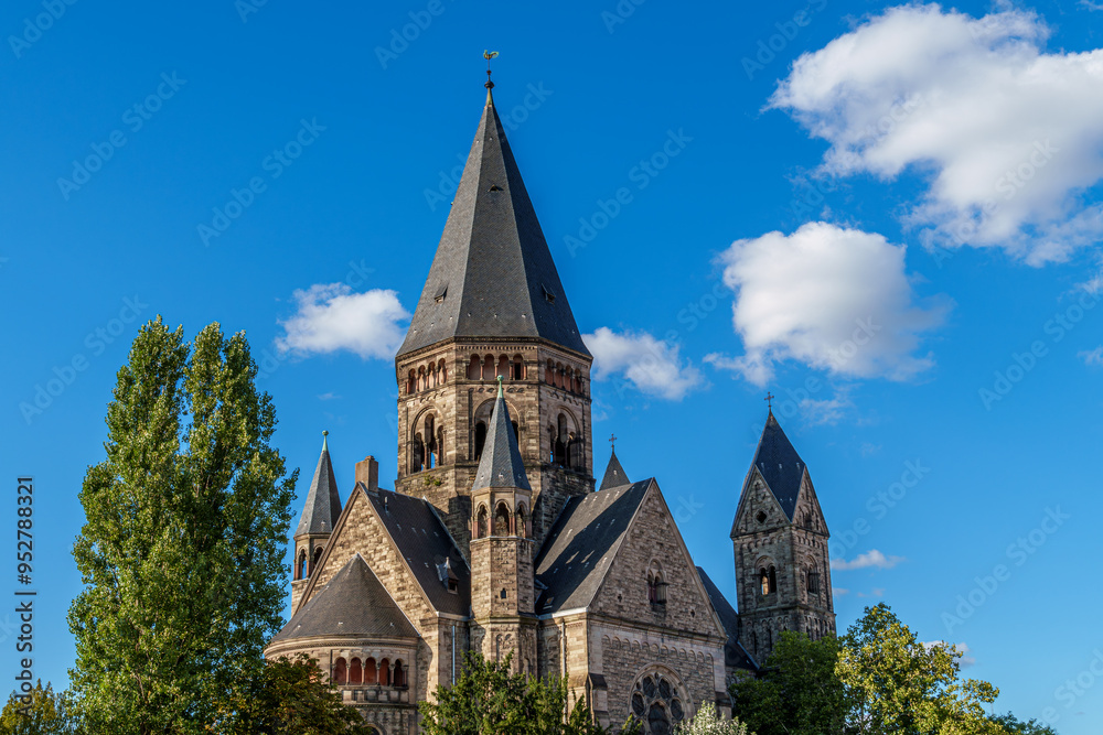 Canvas Prints the temple neuf (new temple) church in metz.