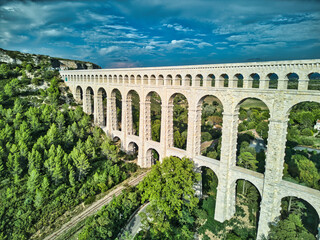 Fototapeta premium The Roquefavour Aqueduct near Aix-en-Provence (France)