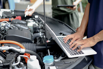 Car insurance agents provide expert advice, handle claims, ensure comprehensive coverage, and provide personalized services to protect against vehicle-related risks.