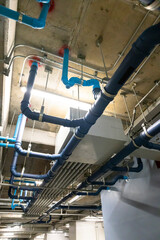 A thin pipe is EMT metal conduit or EMT zinc-plated pipe. Steel plates, either hot- or cold-rolled, are used to make it. or a sheet of galvanized steel The inside surface has an enamel coating.