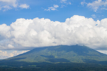 北海道ニセコの羊蹄山