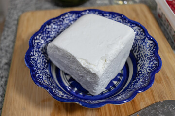 ingredient to prepare traditional Mexican chiles en nogada, heavy cream cheese