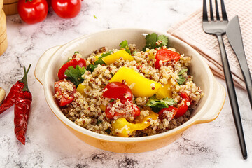 Dietary vegetarian quinoa with vegetables