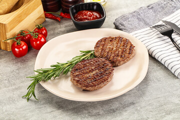 Grilled two beef burger cutlet