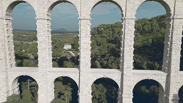 The Roquefavour Aqueduct near Aix-en-Provence (France)