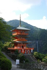 山の中の神社仏閣