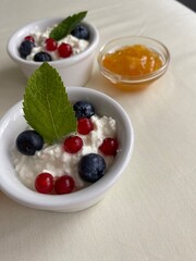 yogurt with muesli and berries