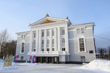 Obraz premium Perm, Russia - February 28 2024: The city of Perm in the historical part of the city in winter.