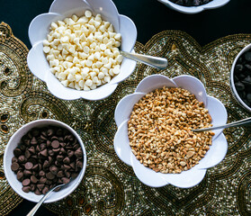 Ice cream bar toppings