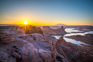 Sunrise at Lake Powell, Utah-USA