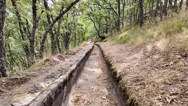 Senderismo en la ruta de la chorrera