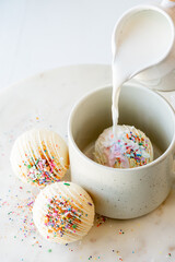 hot cocoa bombs