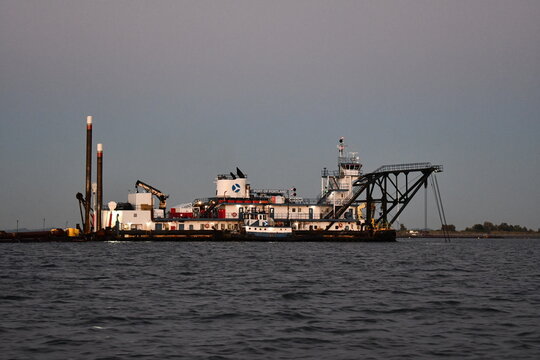 Port of Portland dredge, working on the Columbia.