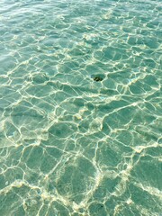 Klares Meerwasser in Zypern.