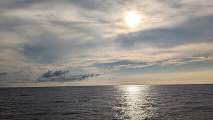Obraz premium View Ocean Sky Clouds Sun