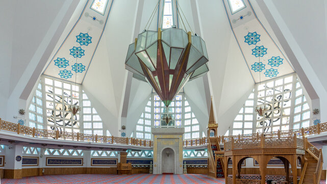 The central city mosque in the district center of Akcakoca, Duzce, Turkiye, 25 August 2024, Duzce