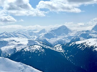 Fototapeta premium snow covered mountains