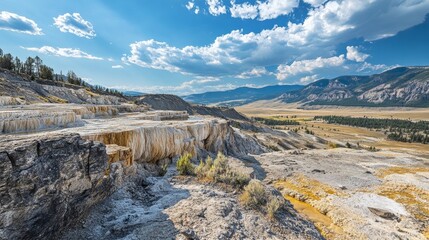 Obraz premium Mammoth Hot Springs, Yellowstone, Minerva Terrace