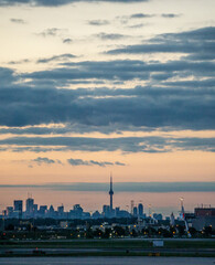 Obraz premium city of toronto canada view from toronto airport