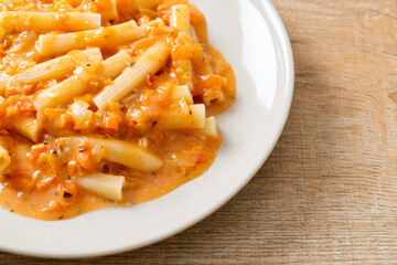 rigatoni penne pasta creamy tomato