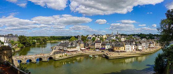 Fototapeta premium Panoramique de Saint Goustan (56)